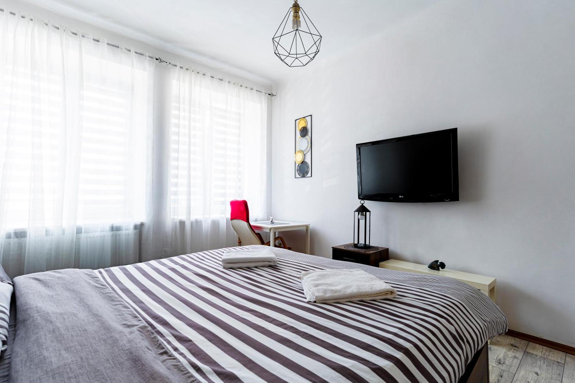 Flat At Powisle Great Location Warszawa